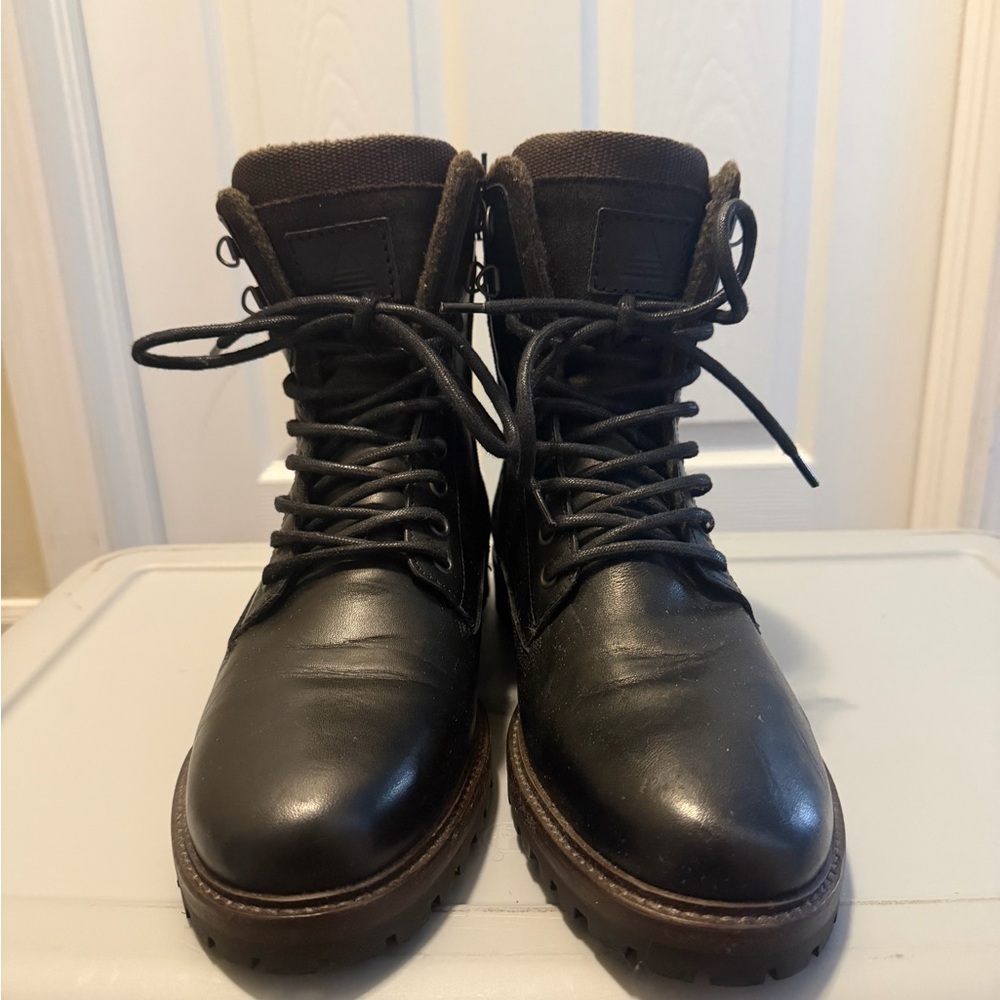 Aldo Men’s Black Leather Proaviel Lace-Up Boots with a side zipper